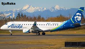 Horizon-Air-plane-turns-back-alaska-after-an-eagle-hit